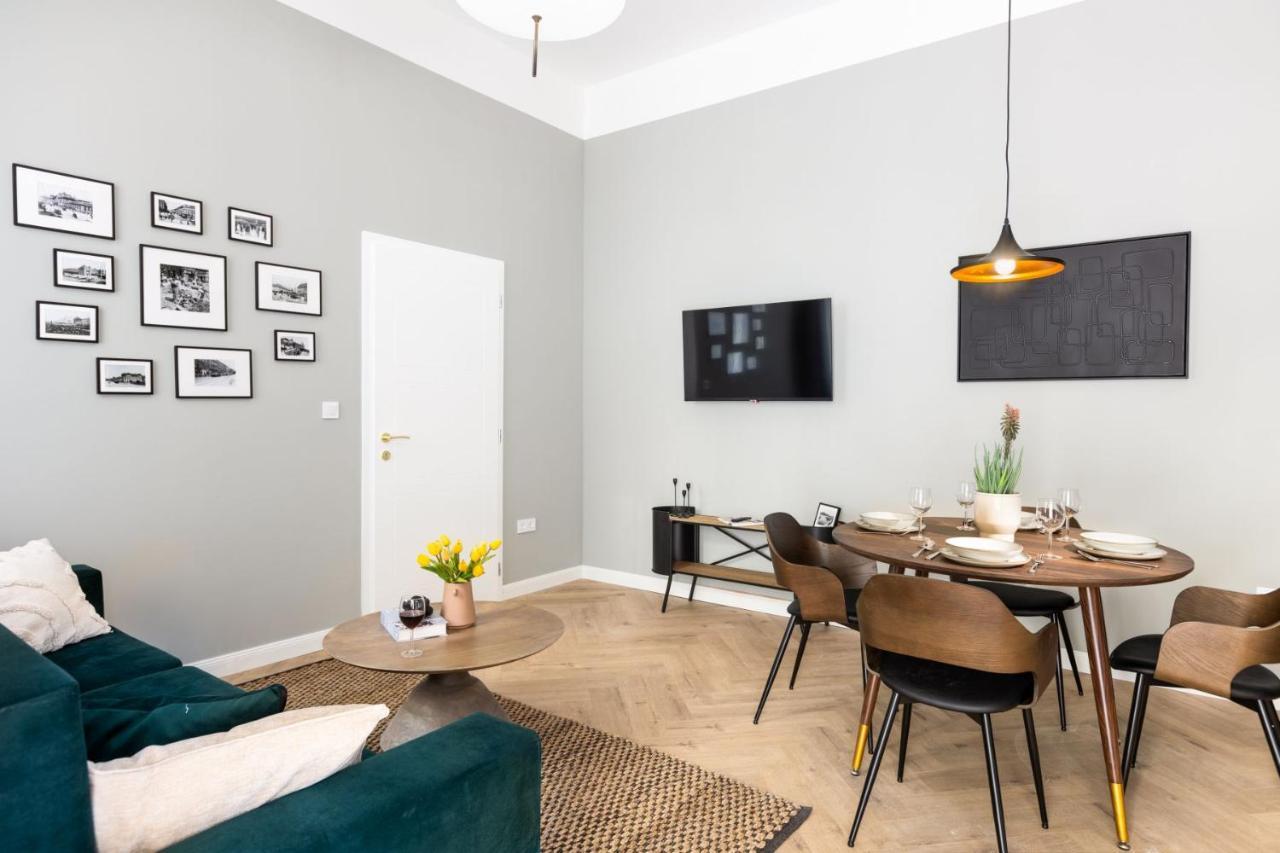 P431 Elitehost Luxury Appartamento Budapest