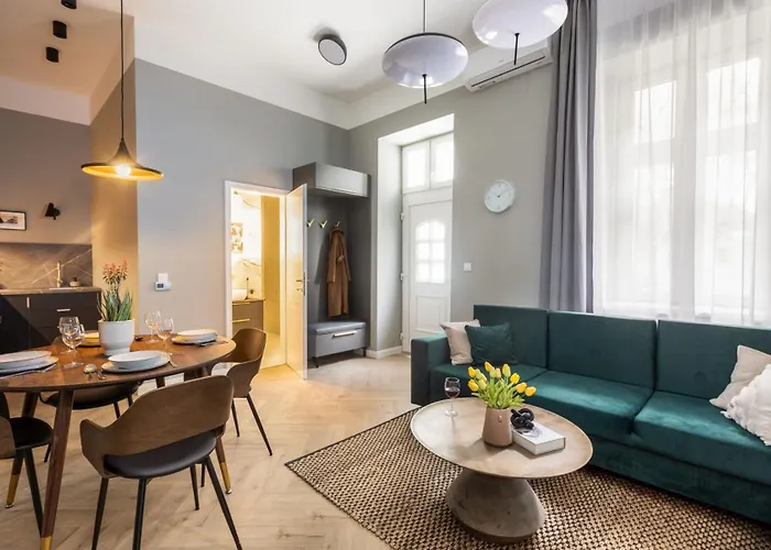 P431 Elitehost Luxury Apartment